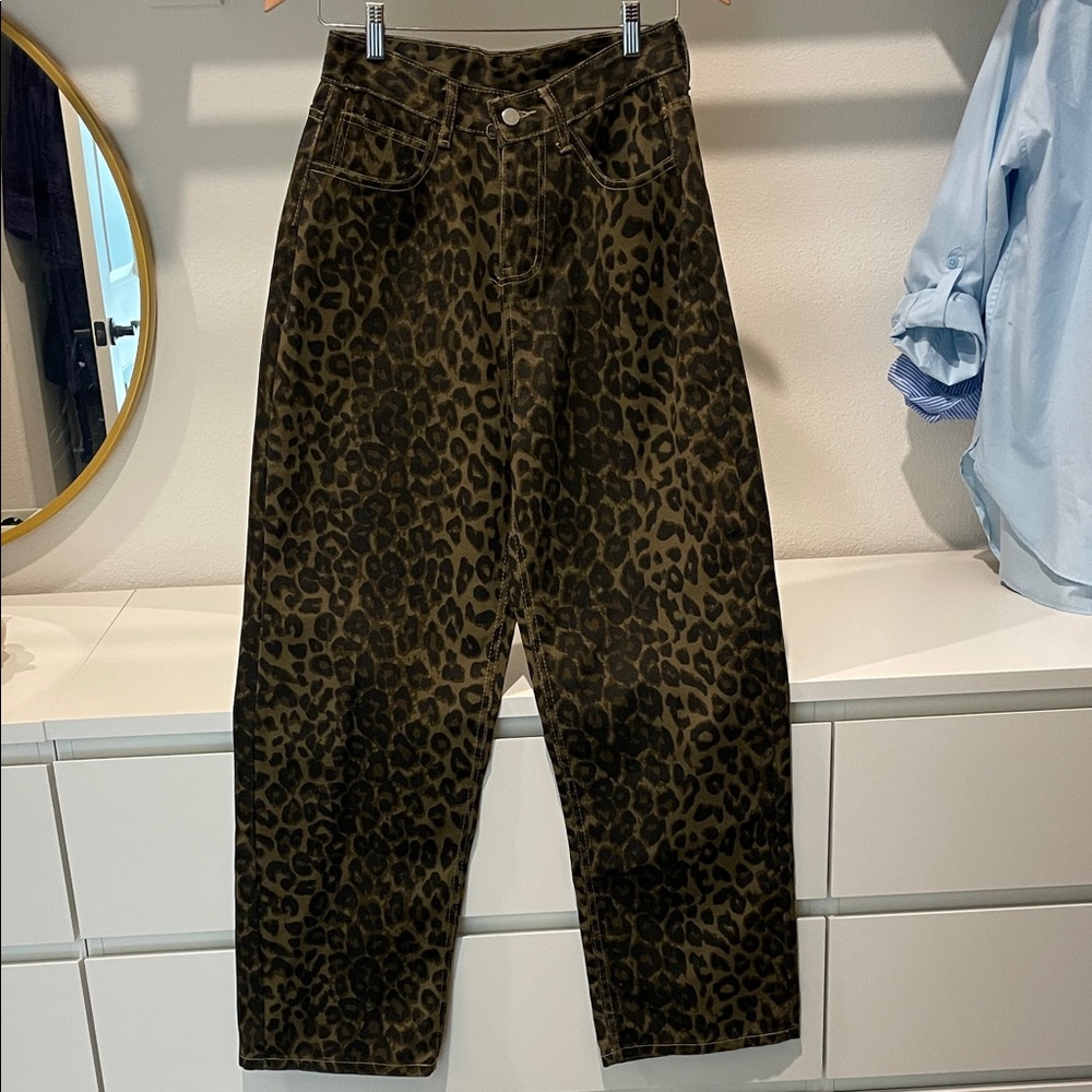 Leopard Print Wide Leg Pants